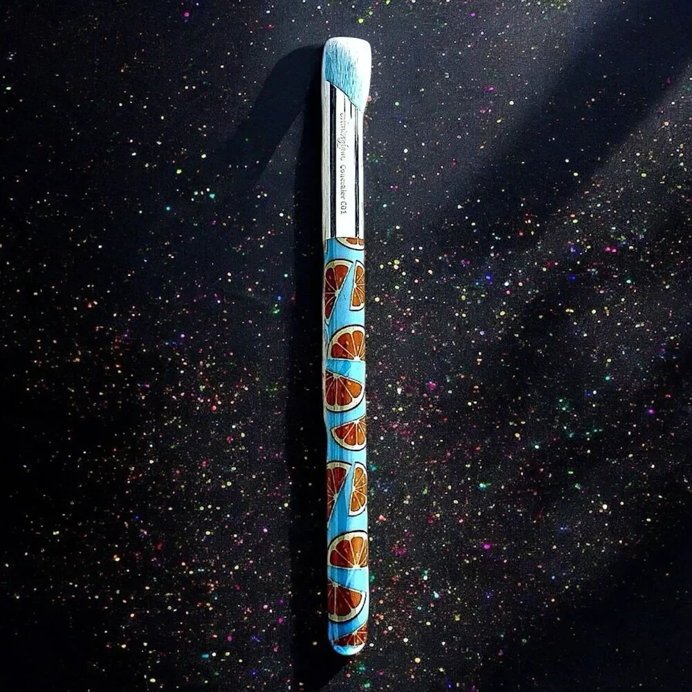 SLMISSGLAM Orange Concealer C01 Brush New Without Box MSRP $23.50